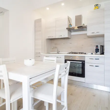 The Onames Flowers Apartment